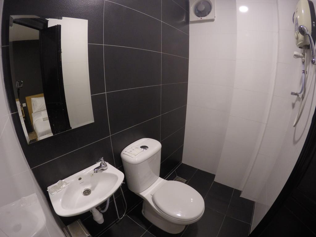 Vio Hotel Куала-Лумпур Экстерьер фото